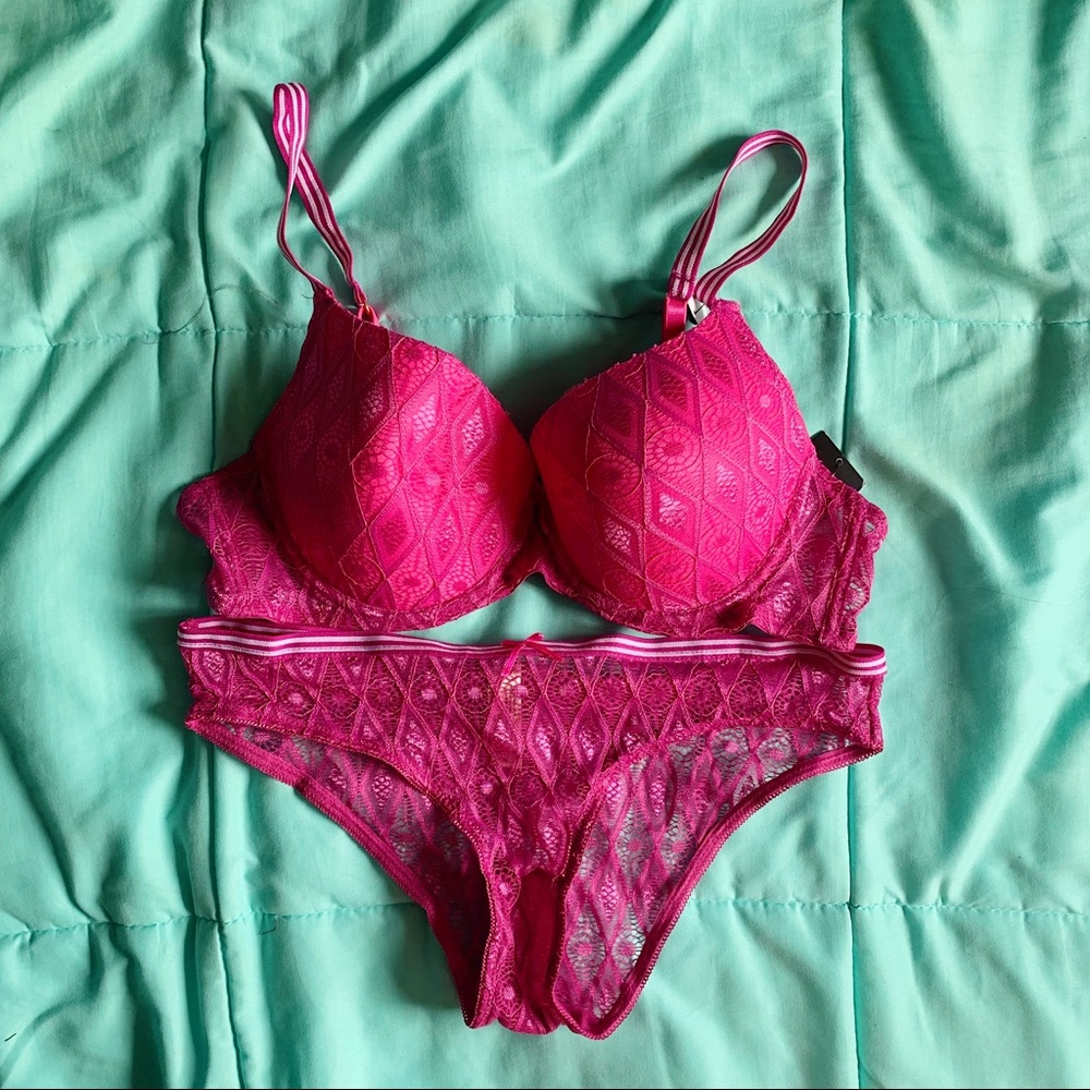 NWT Hot Pink Lace Push-up Bra and Lace Underwear Set 36C /L